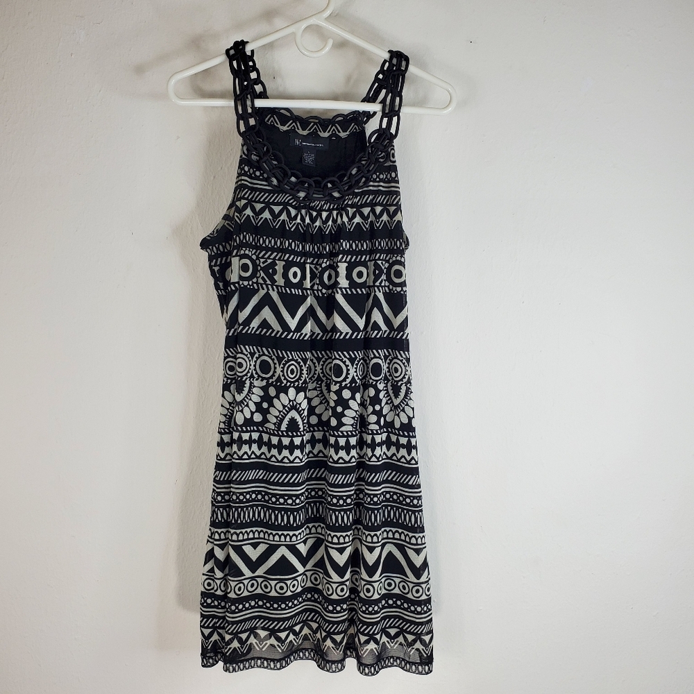 INC International Concepts Black White chic Halter Dress-L Geometric Sleeveless